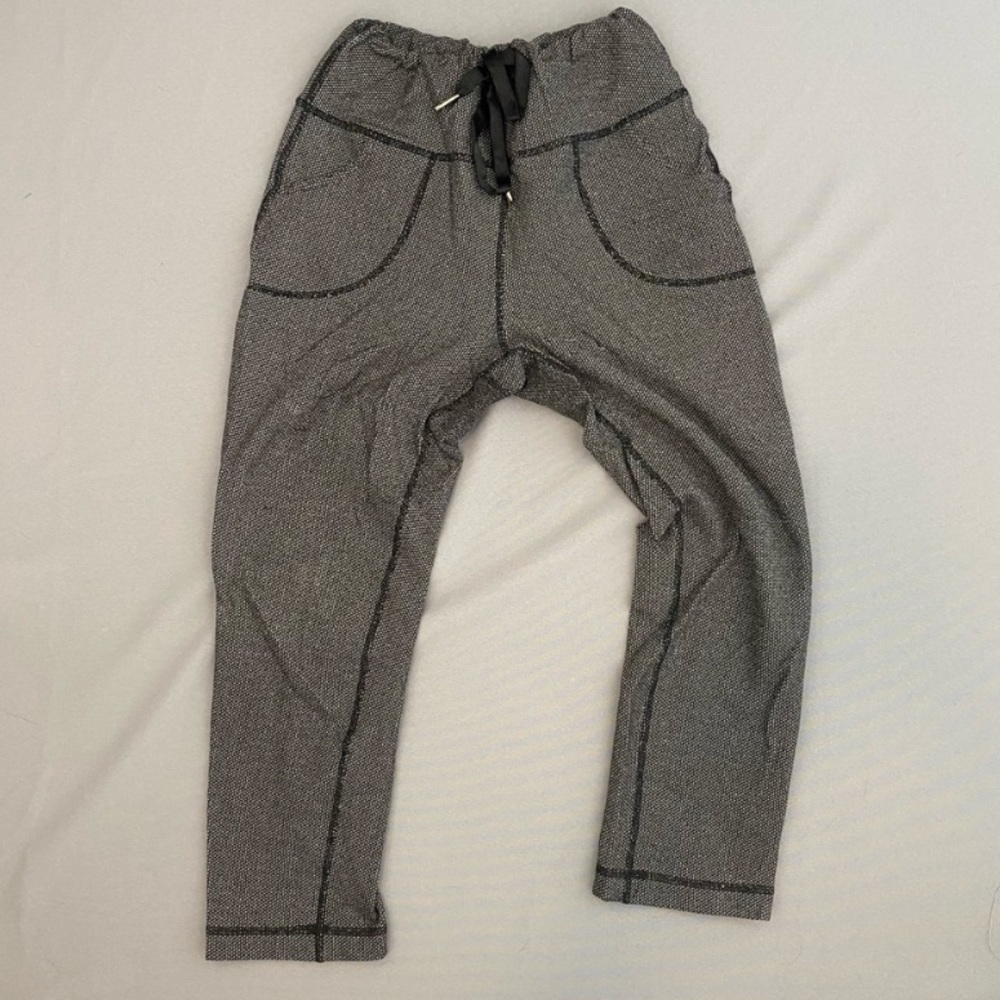 Lululemon on the fly capris